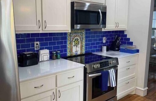 Brookview House | Premier Blue Belle House - Steps from Magnolia Attractions