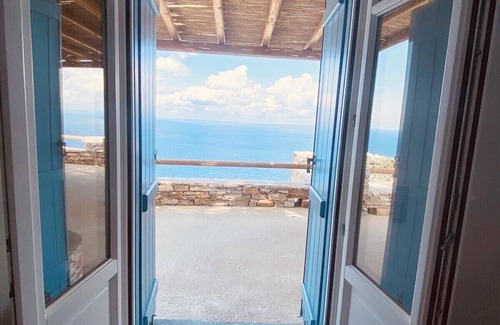 Sifnos Villa | Elegant Blue Calm Villa with Ocean View on Sifnos Island