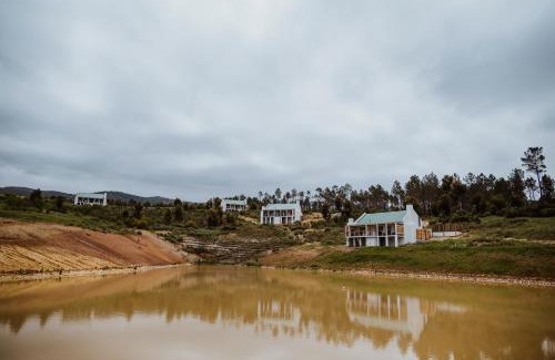 Bot River Apartment | Experience Blue Crane Farm Lodge: 4-Star Comfort Awaits