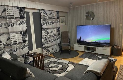 Rovaniemi Villa | Experience Blue Dream House: Family-Friendly with Hot Tub
