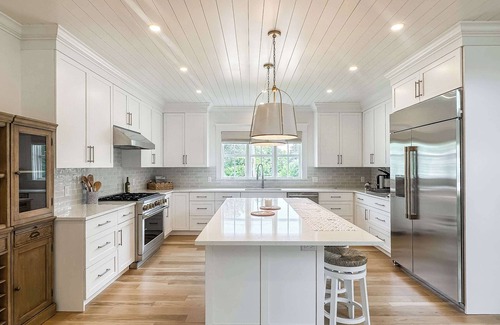 Katama House | Blue Haven: Brand New Luxurious Home w/ Pool Near Downtown