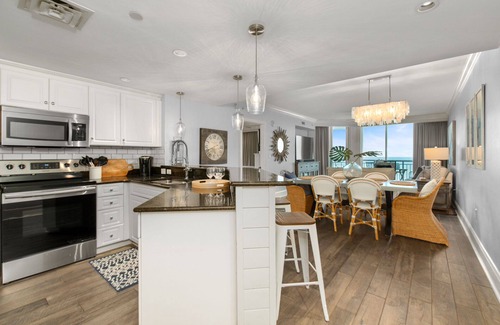 Ocean Drive Apartment | Blue Haven: Ocean Front Condo with Top-Rated Amenities