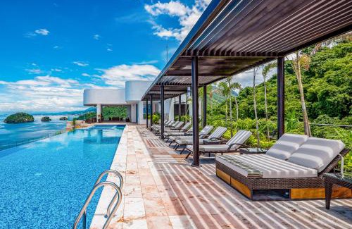 Mismaloya Apartment | Relax at Blue Horizon 802 with Pool & Hot Tub Amenities