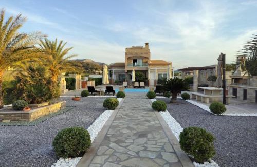 Sitia Villa | Discover Blue Horizon Villa & Suites - Oceanfront Retreat