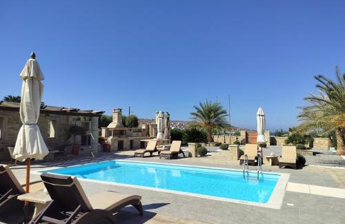 Sitia Villa | Discover Blue Horizon Villa & Suites - Oceanfront Retreat