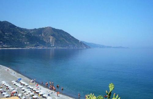 Gioiosa Marea Apartment | Oceanfront Bliss at BLUE HOUSE by PerryHolidays