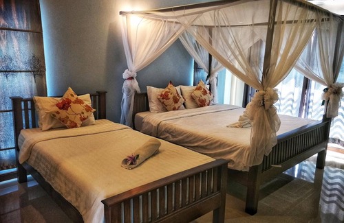 Thani Hotel | Budget-Friendly Blue House Sukhothai with Breakfast Included