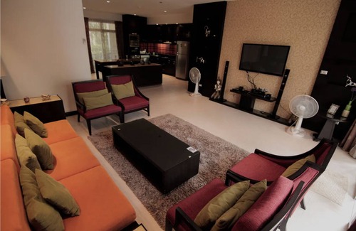 Cha-am Apartment | Relax at Blue Lagoon Cha-Am with Poolside Access
