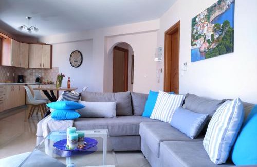 Kefalonia Apartment | Tranquil Blue Lagoon Apartment A3 - 4 Star with Child-Friendly Amenities