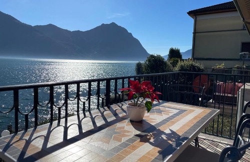 Lovere Apartment | Perfect Getaway at Blue Lake: Pet & Child Friendly Stay