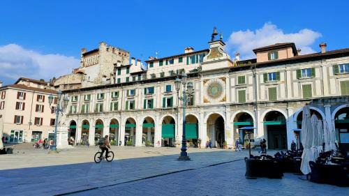 Centro Storico Nord Apartment | Pet-Friendly Blue Lodge: Guest Rated 9.2/10, Family Welcome