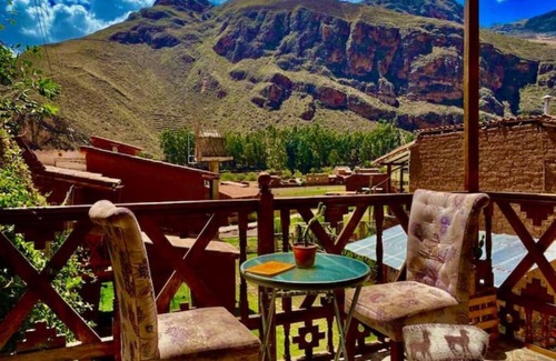 Pisac House | Blue Lotus Coca Suite Private Bath and Balcony