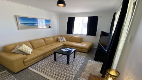 Jurien Bay House | Blue Marlin: Pet-Friendly Retreat with Great Amenities