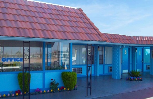 Florence Hotel | Family-Friendly Blue Mist Motel with Oceanfront Views