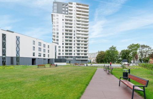 Przymorze Apartment | Seaside Retreat at Blue Moon - Spectrum Hotel Awaits