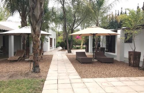 Cederberg House | Idyllic Blue Mountain View Cottages with Pool & Kitchen