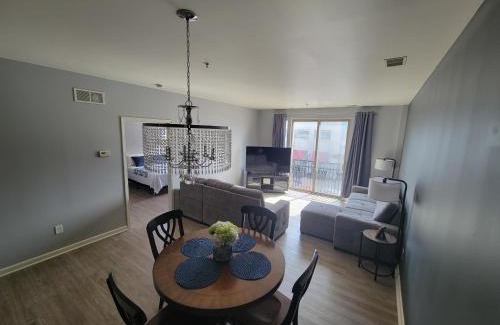Dearborn Apartment | Guest Rated: 10/10 at Blue Oasis for Your Perfect Stay