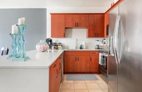 Dearborn Apartment | Guest Rated: 10/10 at Blue Oasis for Your Perfect Stay