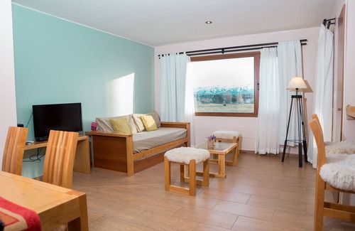 Dina Huapi Hotel | Relax at BLUE PARTS with Scenic Nahuel PB Lake Views