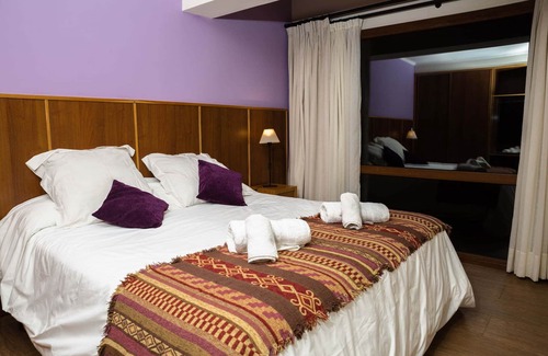 Dina Huapi Hotel | Lakefront Bliss at Blue Parts - Nahuel Superior 1P