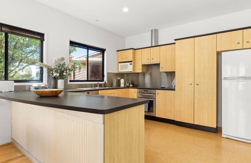 Vincentia House | Blue Point House by Experience Jervis Bay