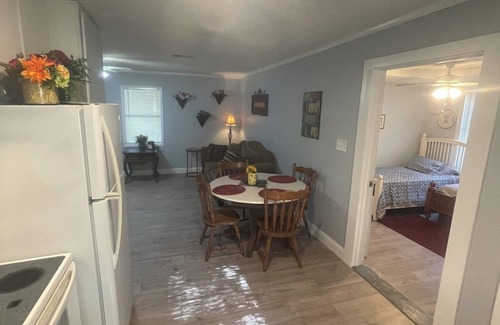 Lone Oak House | Family-Friendly Blue Pool House with Pet Amenities