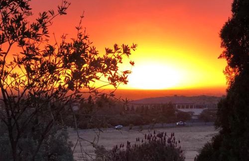 Bloemfontein House | Oceanfront Blue Rain Guest House - 4-Star Ratings Await