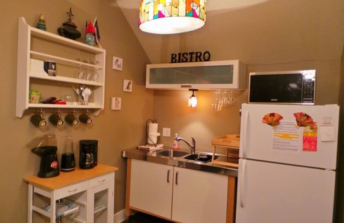 Valley Ridge Apartment | Blue Ridge Hideaway: Exceptional Oasis with Pool & Breakfast