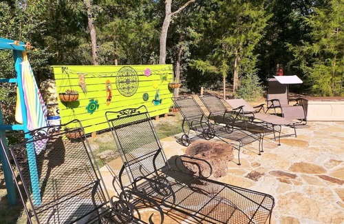 Valley Ridge Apartment | Blue Ridge Hideaway: Exceptional Oasis with Pool & Breakfast