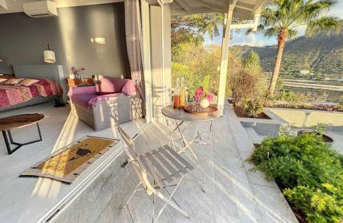 Grand Case Villa | Relax in the Blue Room at Villa Diamant with Sea View