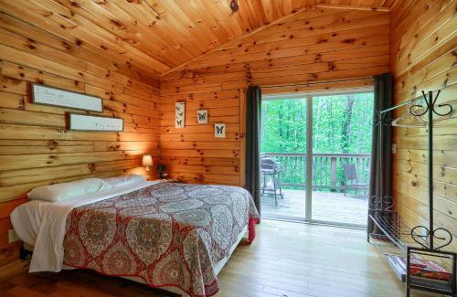 Logan House | Cozy Blue Rose Cabins with Hot Tub & Pet-Friendly Comfort