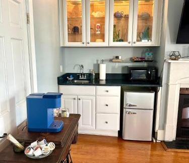 Elizabeth City Hotel | Blue Ruby Inn