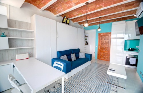 Sitges Town Center Apartment | Idyllic Blue Sea Front Retreat by Hello Homes Sitges