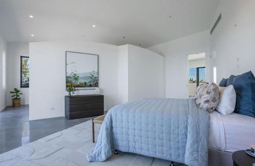 Lennox Head House | Discover Blue Seas: A Family-Friendly 4-Star Retreat