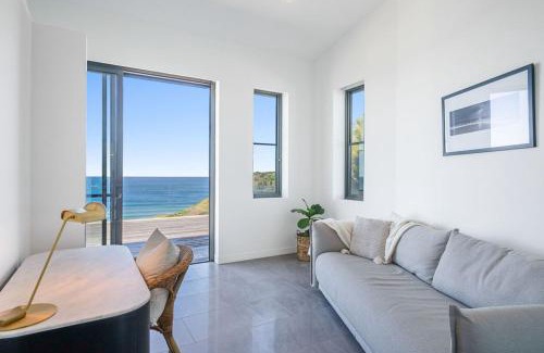 Lennox Head House | Discover Blue Seas: A Family-Friendly 4-Star Retreat