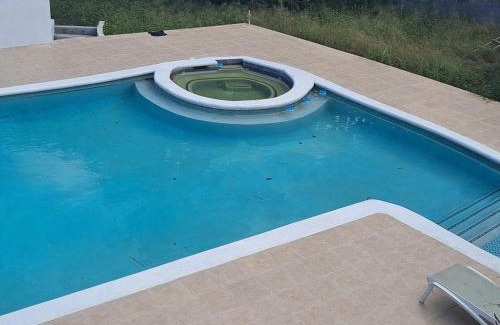 Reading Villa | Blue Seas Two