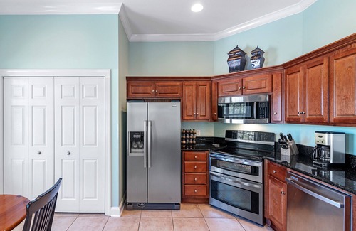 Fort Morgan Cottage | Blue Skies: Family-Friendly Oceanfront Retreat with Pool