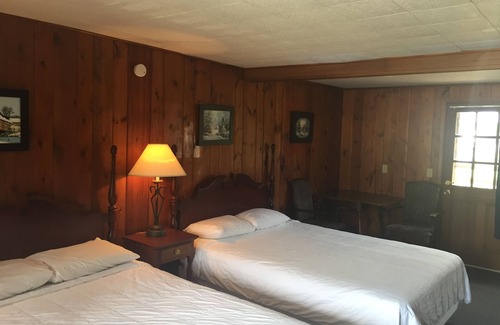 Gettysburg Hotel | Cozy Blue Sky Motel: Family-Friendly with Breakfast Included