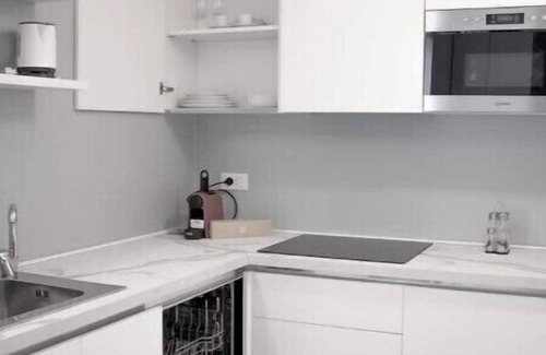 Lorenteggio Apartment | Blue Studio in Milan