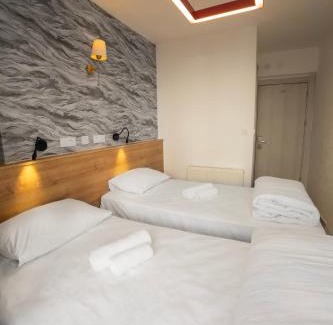 Burhaniye Hotel | Beachfront Bliss at Blue Topas Otel with Ocean Views