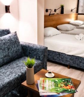 Burhaniye Hotel | Beachfront Bliss at Blue Topas Otel with Ocean Views