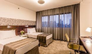 Alphaville Industrial Hotel | Relax at Blue Tree Premium Alphaville with Pool & Spa