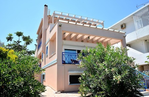 Assos-Lechaio Villa | Oceanfront Villa with Breathtaking Bay Views in Lecheo