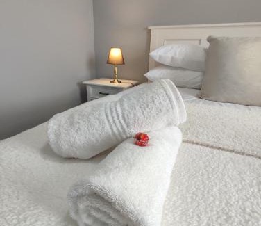 Summerstrand Apartment | Oceanfront Bliss at Blue Views Ocean, 4-Star Rated Hotel