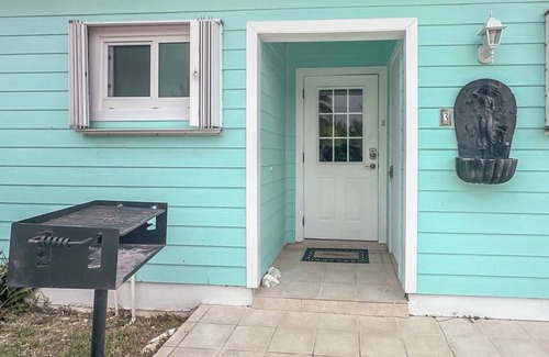 Treasure Cay Condo | Family-Friendly Blue Water Paradise: 3-Bedroom Condo Awaits