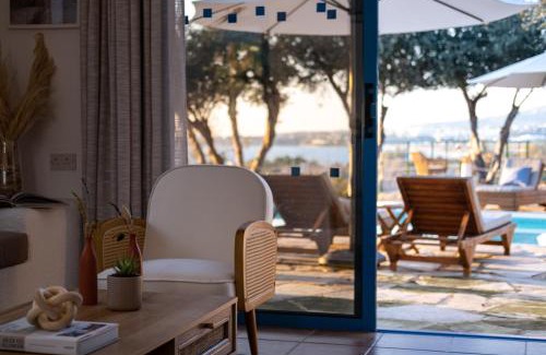 Kissonerga Villa | Blue Waves Villa: Family-Friendly Oceanfront Escape
