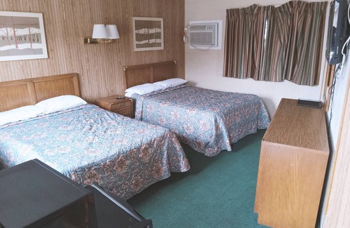 Winfield Hotel | Budget-Friendly Blue Way Inn And Suites in Winfield