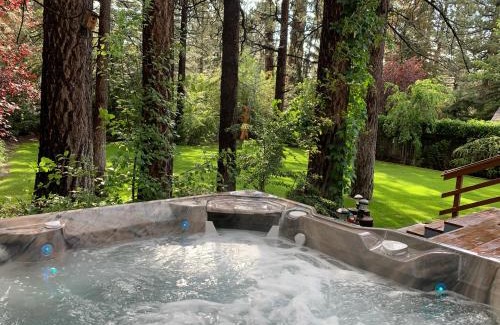 Winter Park House | BLUEBEARY PINES: Private Hot Tub & Steps to Ski Shuttles