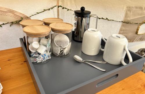 Hollacombe Other | Bluebell: Guest Rated 10/10 with Family-Friendly Amenities