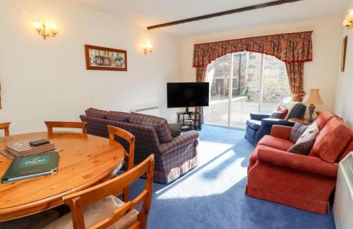 Akeld House | Family-Friendly Retreat at Blueberry Cottage Awaits You